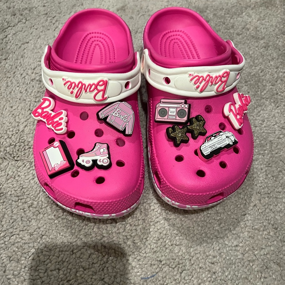 Barbie crocs